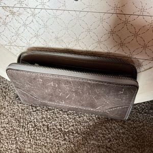 Frye zip wallet